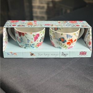 Bluebird & Willow, Two Hug Mugs!!! Floral Mugs - Set of 2, NWT